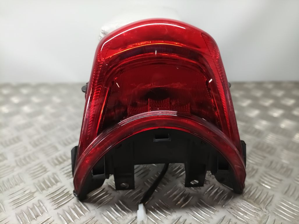Renault Algemeen REAR LIGHT PANEL TRUNK LID