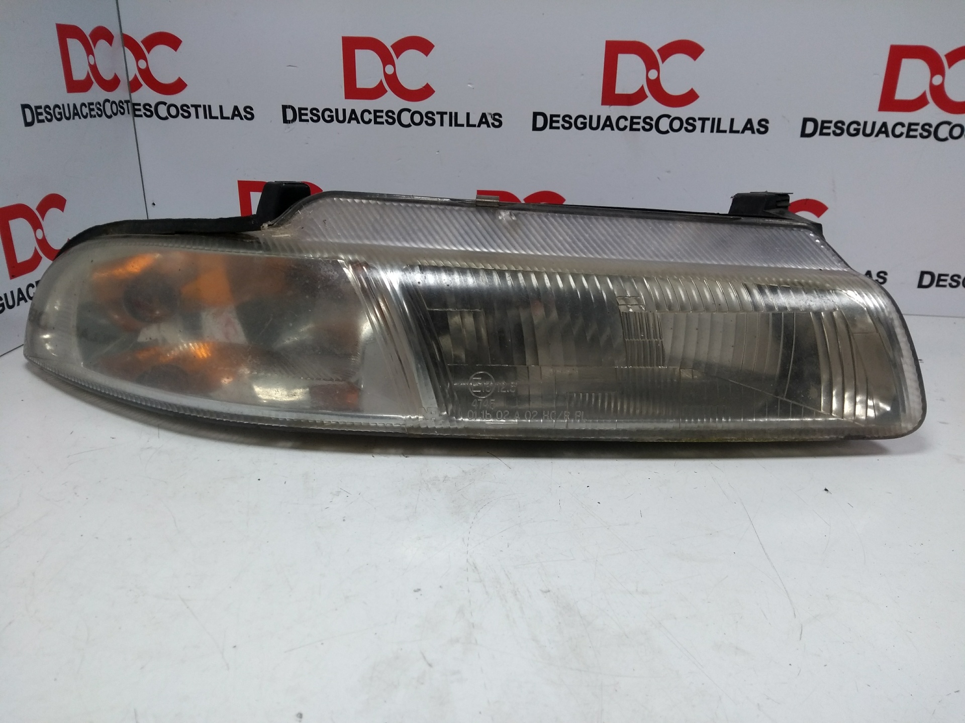 FEU DROIT CHRYSLER STRATUS BERLINA JA | ***