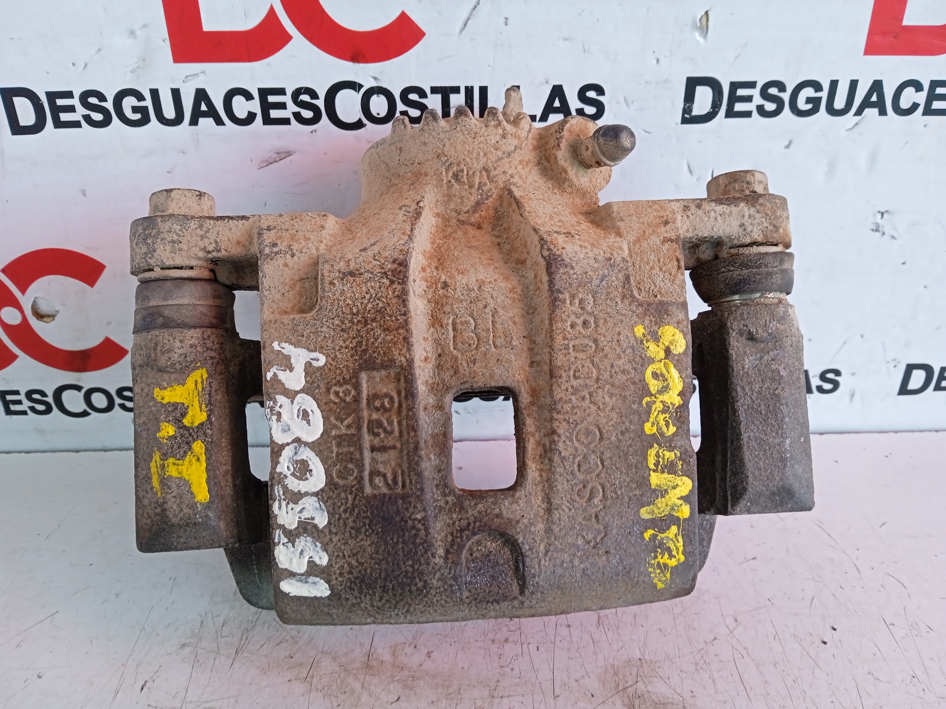 ETRIER DE FREIN ARRIERE GAUCHE KIA SORENTO | 582103E000