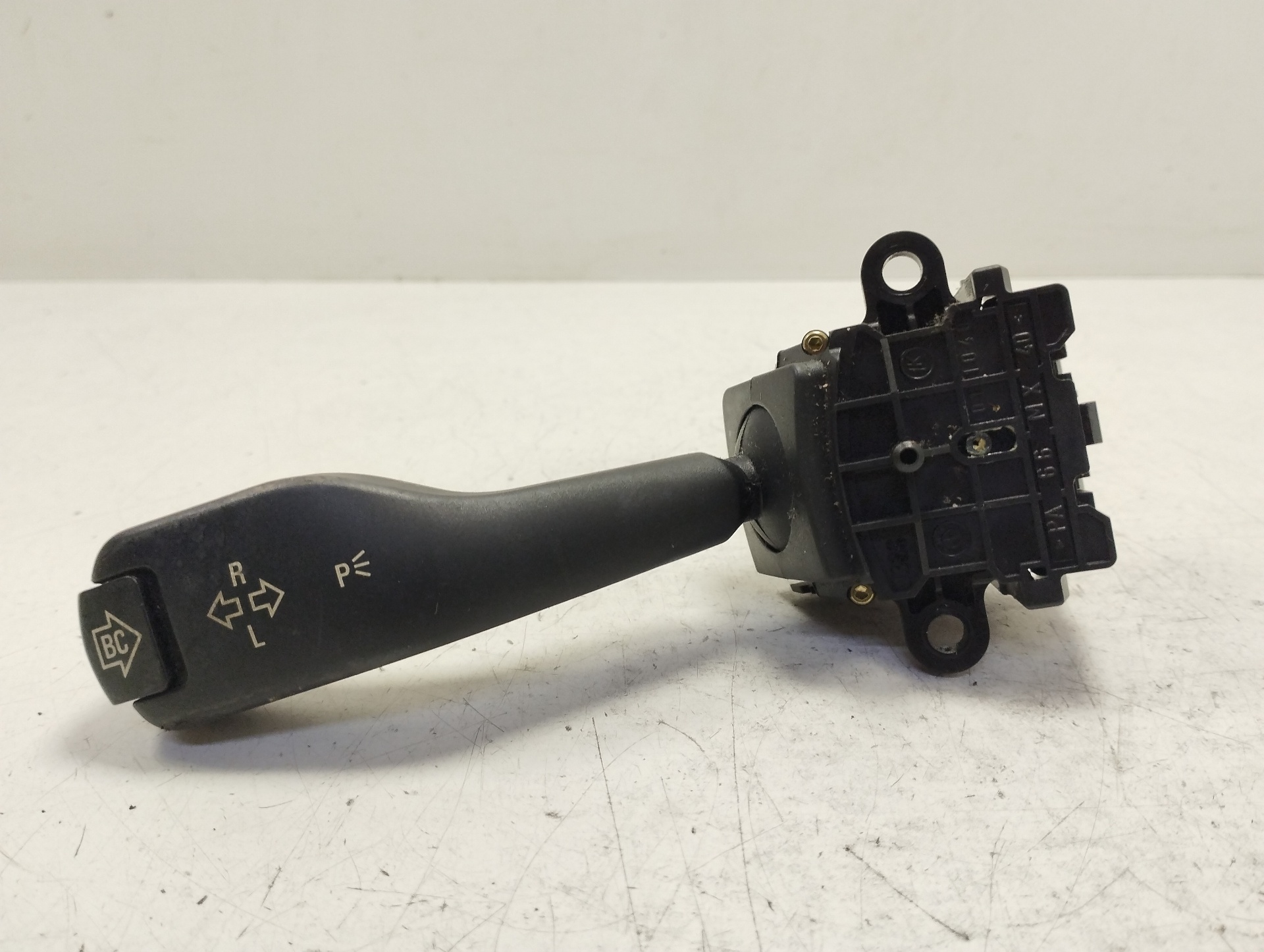 COMMANDE DE CLIGNOTANTS BMW SERIE 5 BERLINA E39 | 61318363668