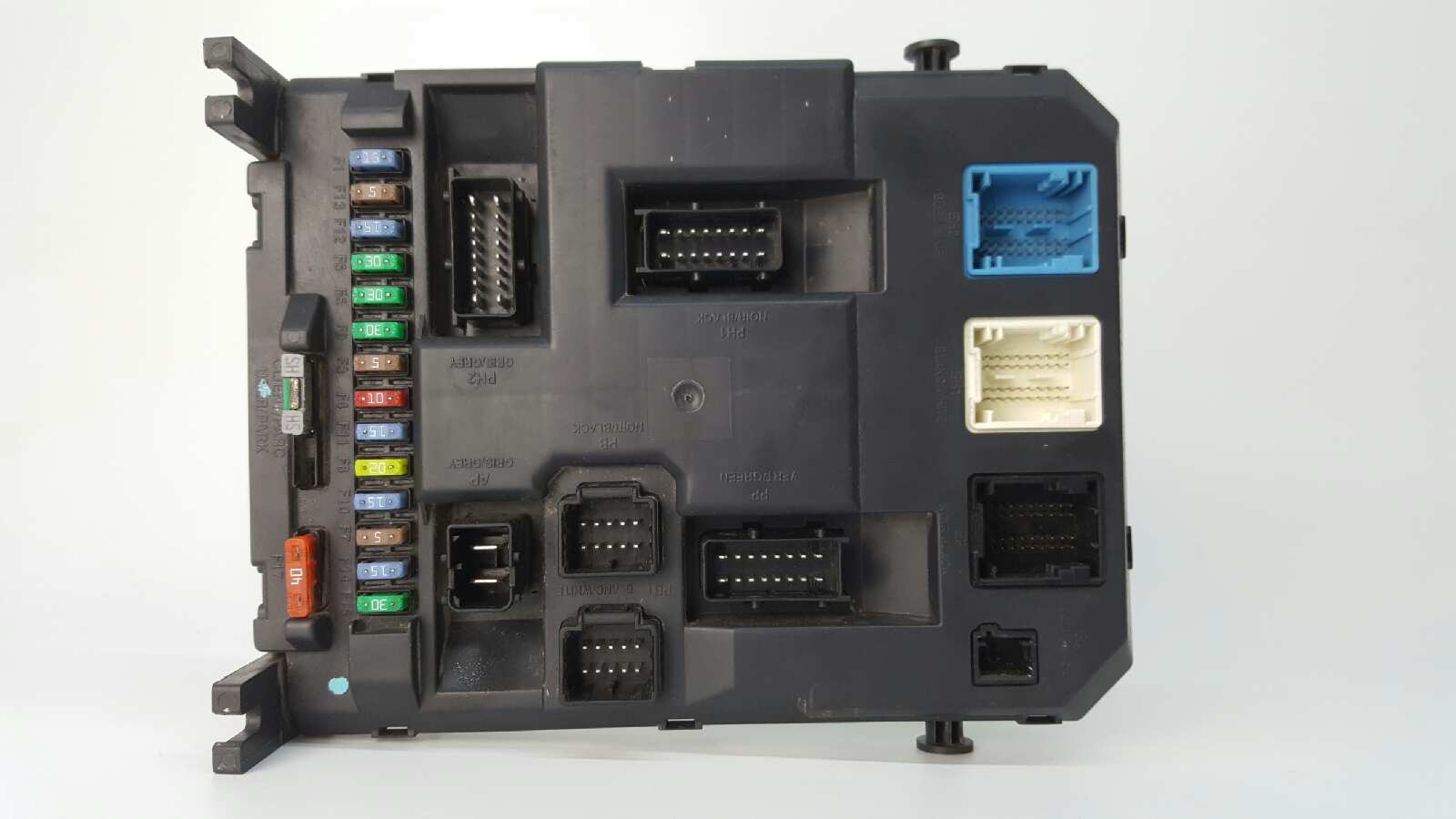 Foto 1 di 10