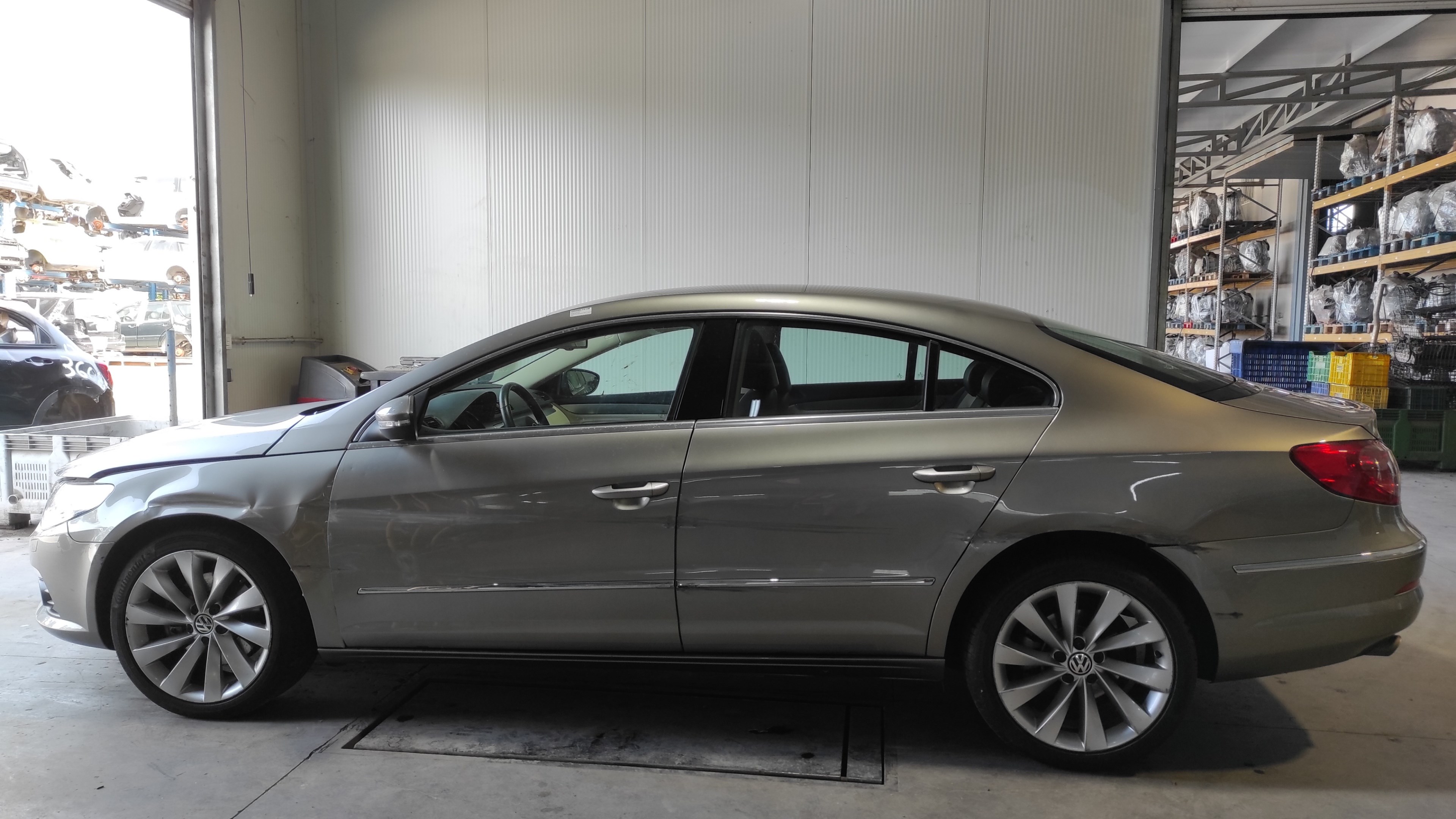Moteur De Lève-vitre Avant Gauche Pour Volkswagen Passat V (5) CC - Référence 3C8837461J - Occasion En Bon état