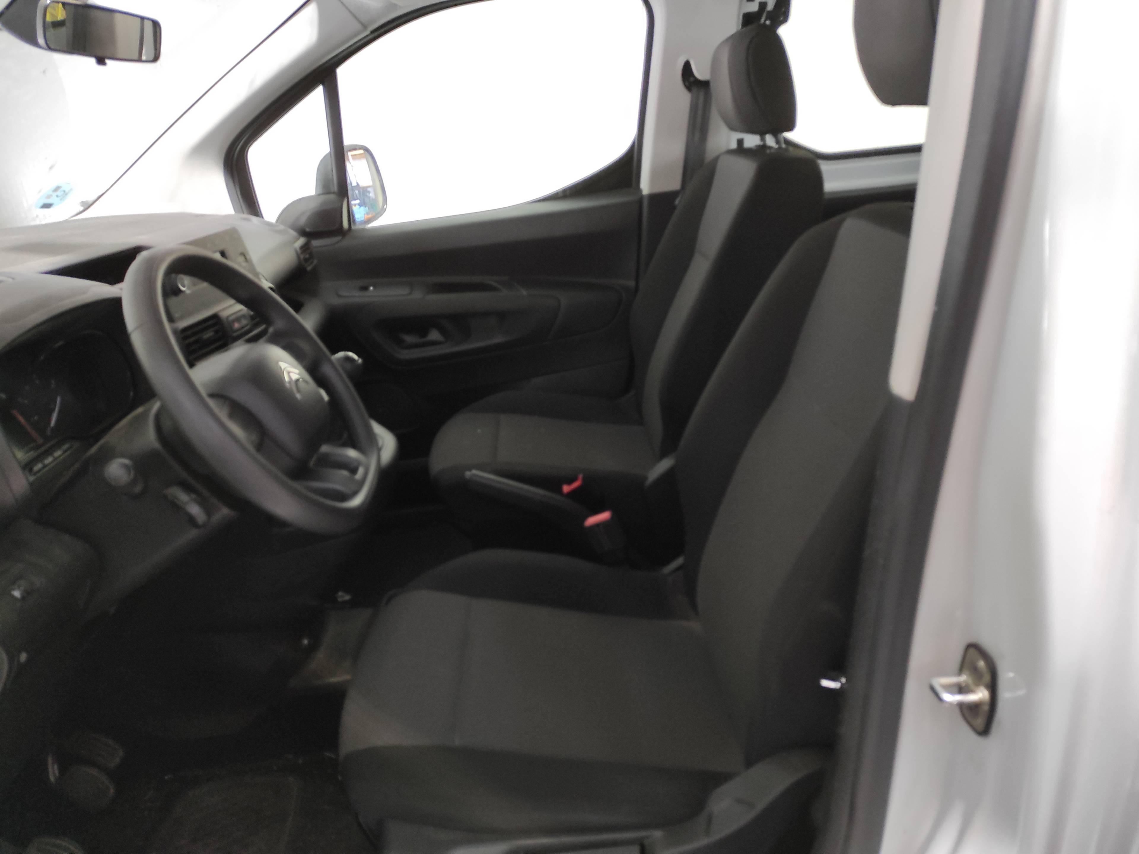 98094983BJ RECHTER SONNENSCHUTZ / 877962 FÜR CITROEN BERLINGO FEEL M - Bild 8 von 9