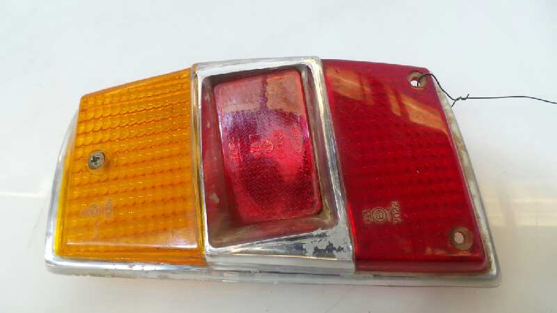 Renault 6 Schrägheck 5-drs 1.1 (688-13) RÜCKLICHT RECHTS YORKA82194/YORKA82194