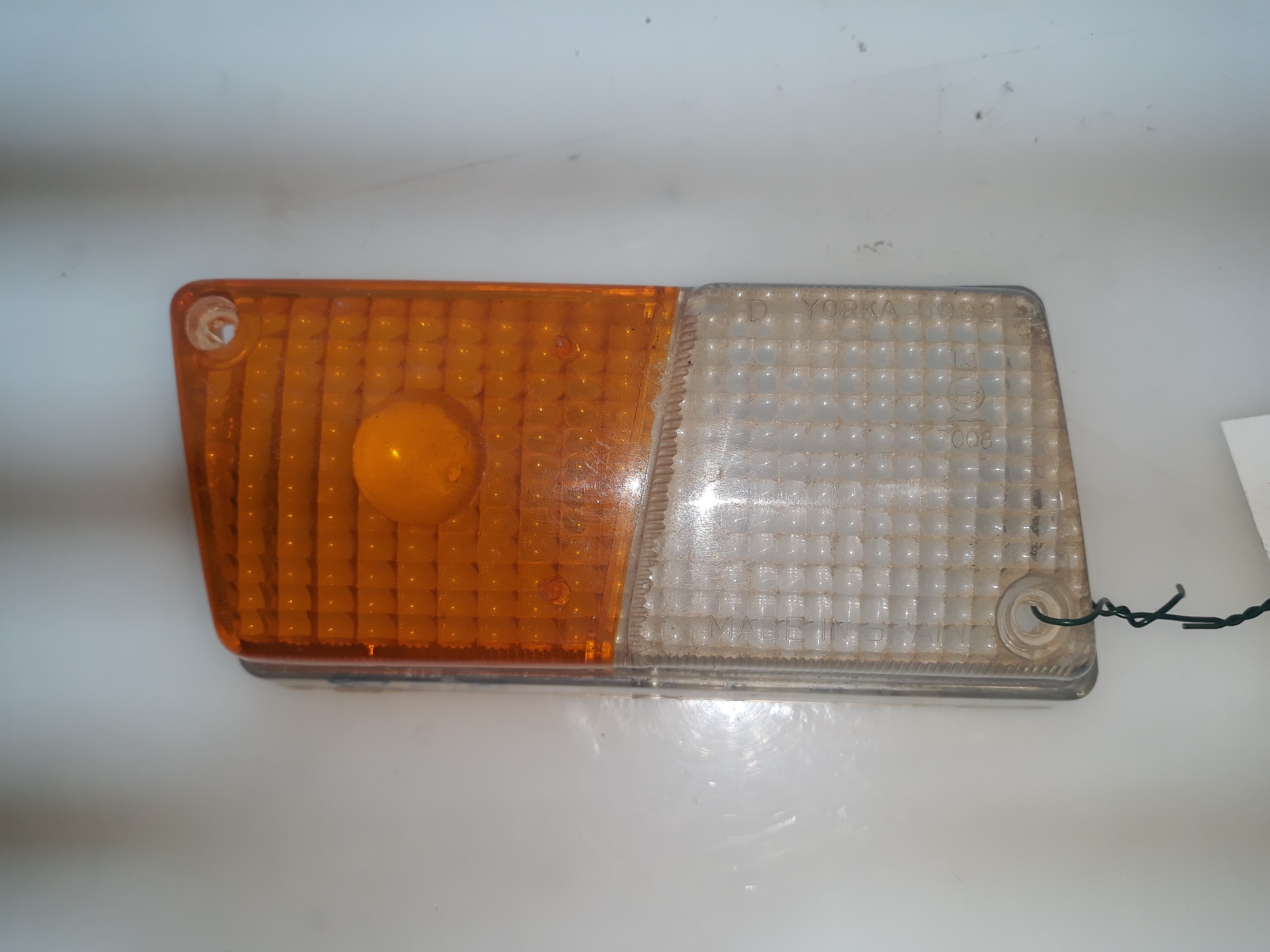 Renault 6 Compacto 5p 1.1 (688-13) INTERMITENTE DELANTERO DERECHO 5992/5992