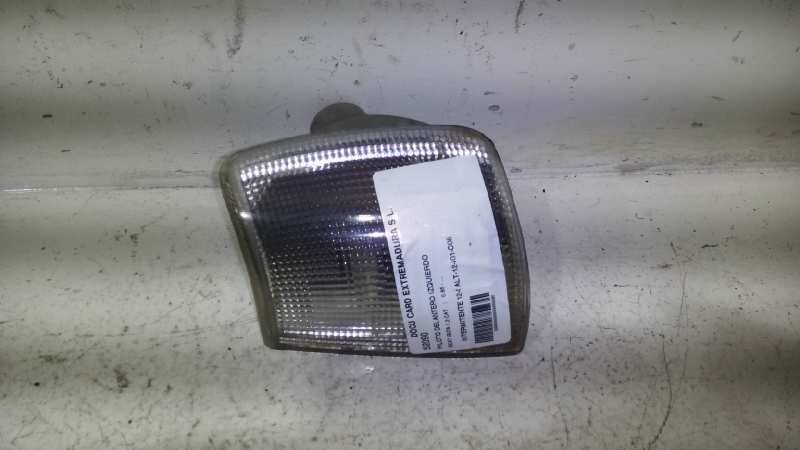 Seat Ibiza I (021A) Berline a hayon 1.2 i (021.C.1000) CLIGNOTANT AVANT GAUCHE 52090/SINREF