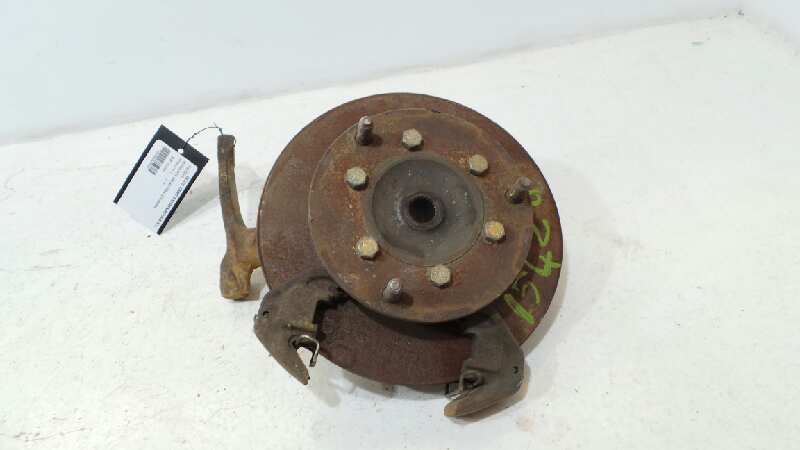 Renault 6 Berline a hayon / 5 portes 1.1 (688-13) EMBOUT ESSIEU BOITIER SUPPORT AVANT GAUCHE