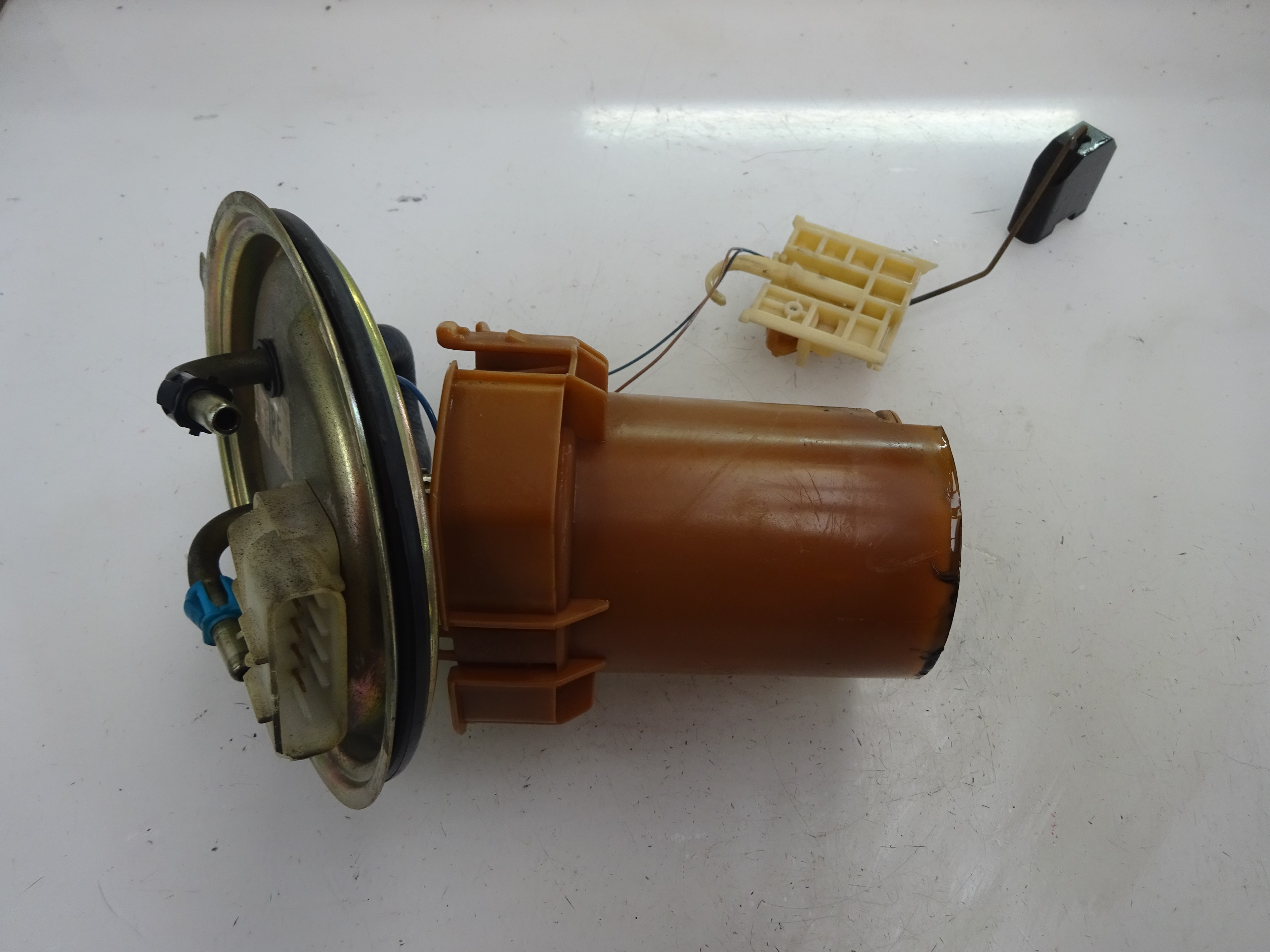 090 467 291 BOMBA COMBUSTIBLE / 1 / 1996 / 147974 PARA OPEL VECTRA B BERLINA 1.6 - Imagen 1 de 8