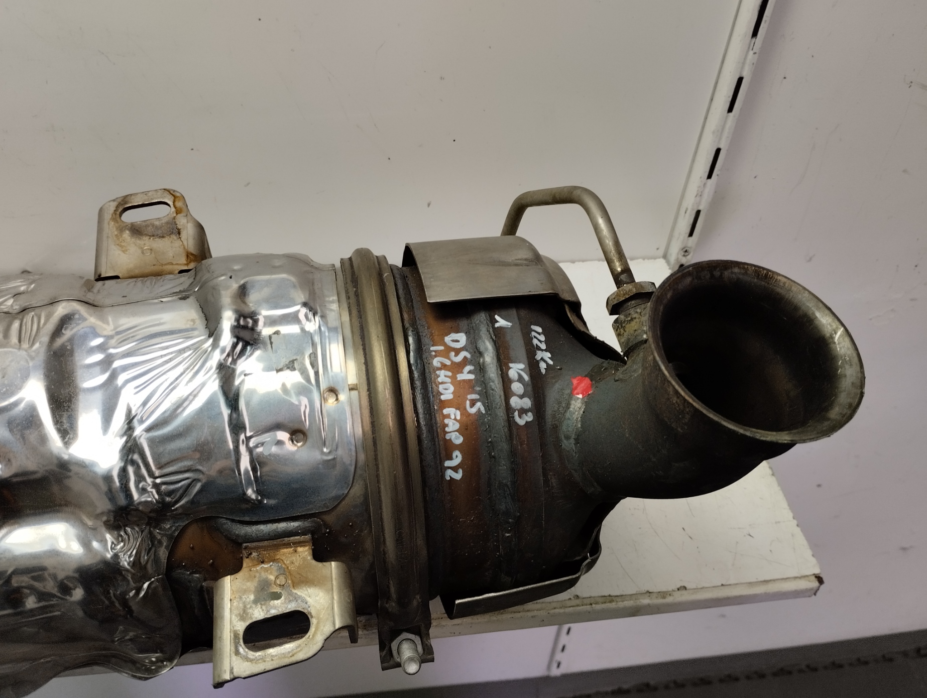 10 051 42X CATALYSEUR DE VOITURE / 2015 / 168451 POUR CITROEN DS4 DESING tendance
