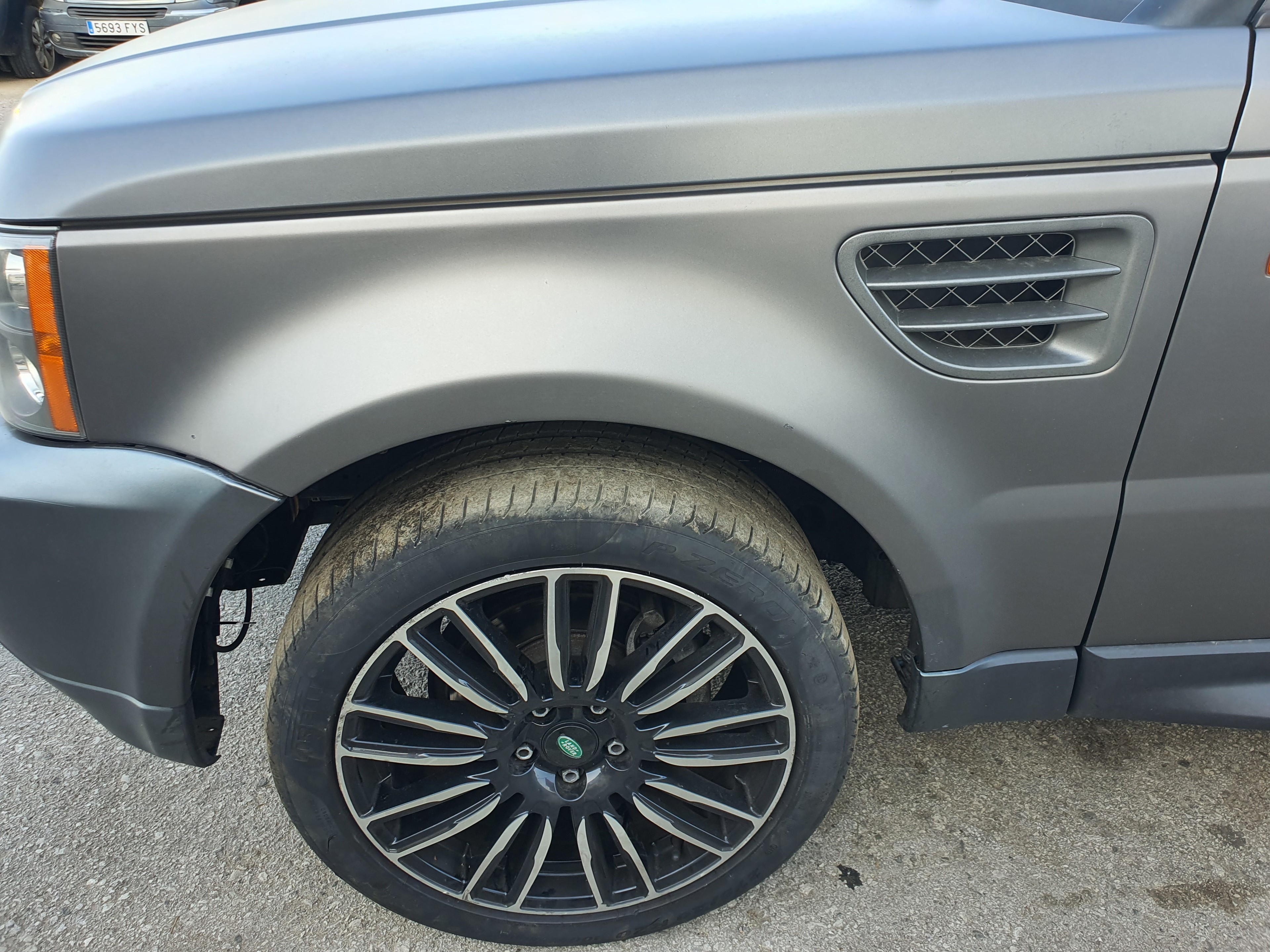 Range rover store sport fender flares