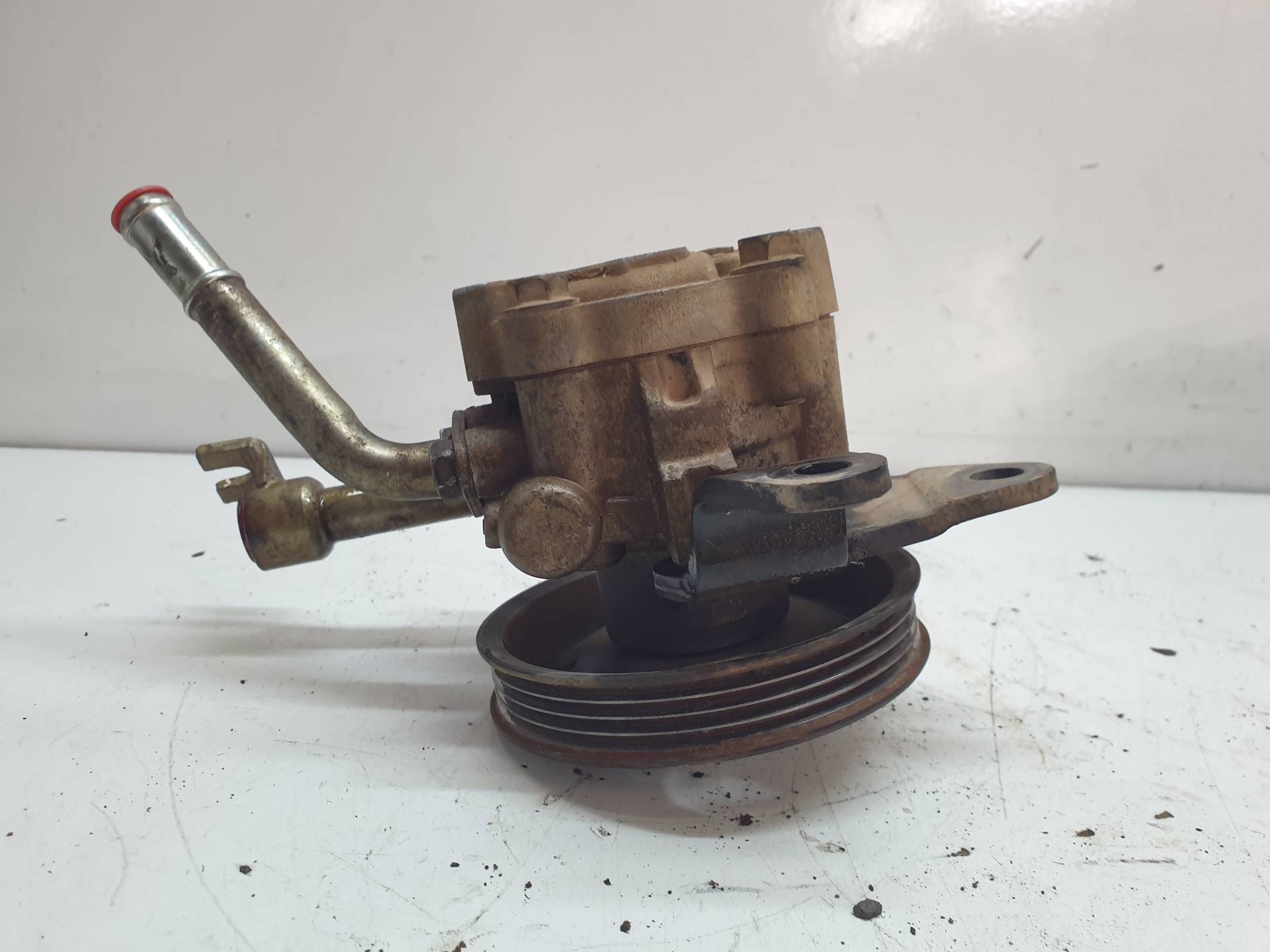 POMPE DE DIRECTION NISSAN NAVARA PICK-UP D40M