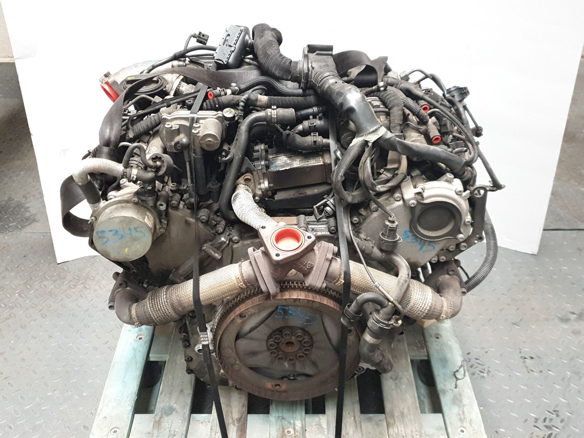 MOTOR COMPLETO AUDI A8 4E2