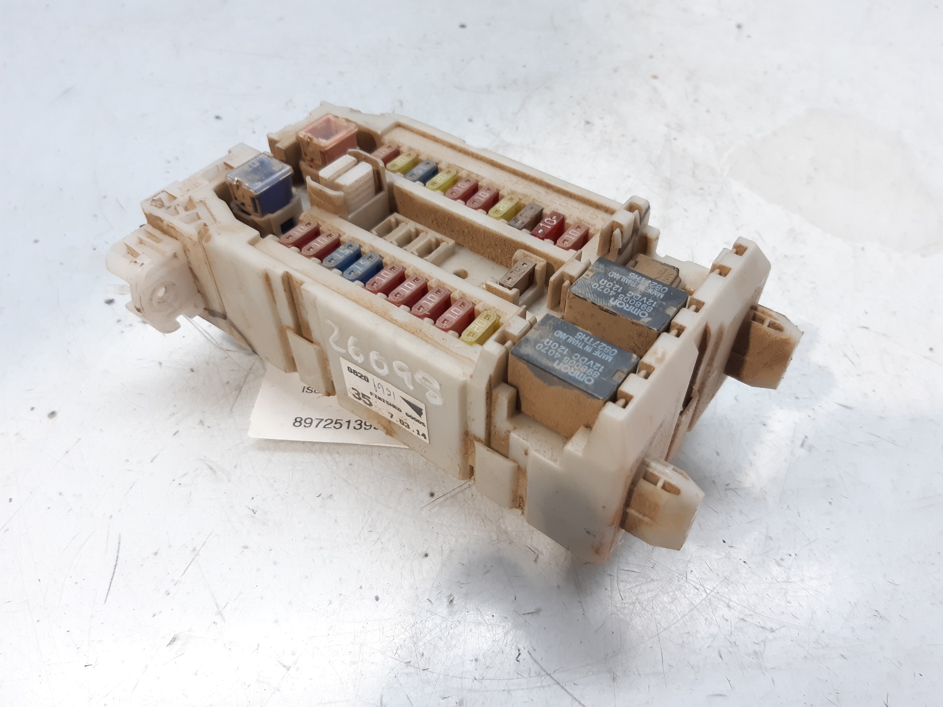 Isuzu D-Max Pick-up 2.5 D (4JK1-TC) FUSE BOX 8972513950