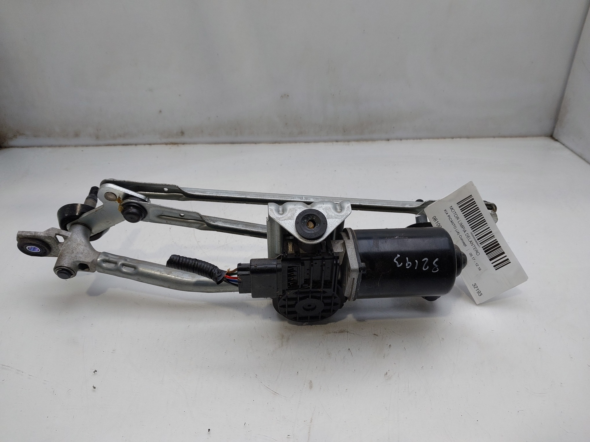 Kia Picanto (JA) Hatchback 1.0 12V (G3LD) WINDSHIELD WIPER MOTOR FRONT 98100G6000