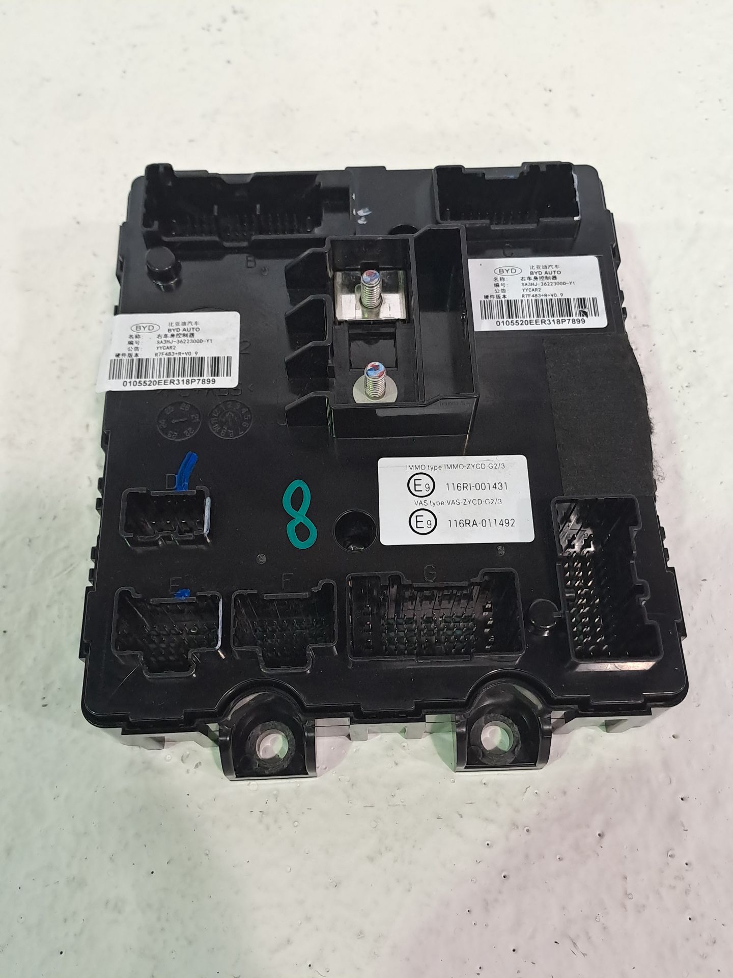 COMPUTER  0  SA3HJ3622300D
